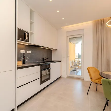 Kolovare Luxury Apartament