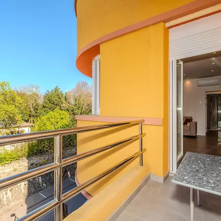 Apartment Kolovare Luxury